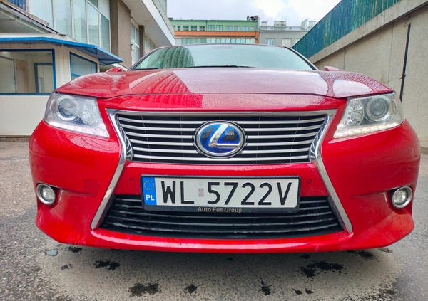 Lexus ES cena 75000 przebieg: 177000, rok produkcji 2014 z Legionowo małe 596